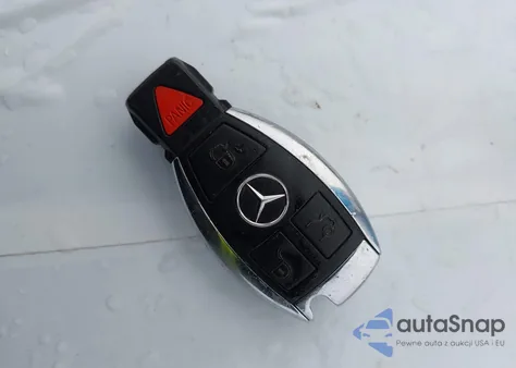 2015 Mercedes-Benz Gla 250 4Matic z USA, uszkodzony, nr VIN WDCTG4GB7FJ110919